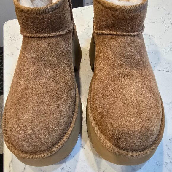 UGG Classic Ultra Mini New Heights Chestnut Suede Boot 1158311 Women's Size 7 - Picture 4 of 9